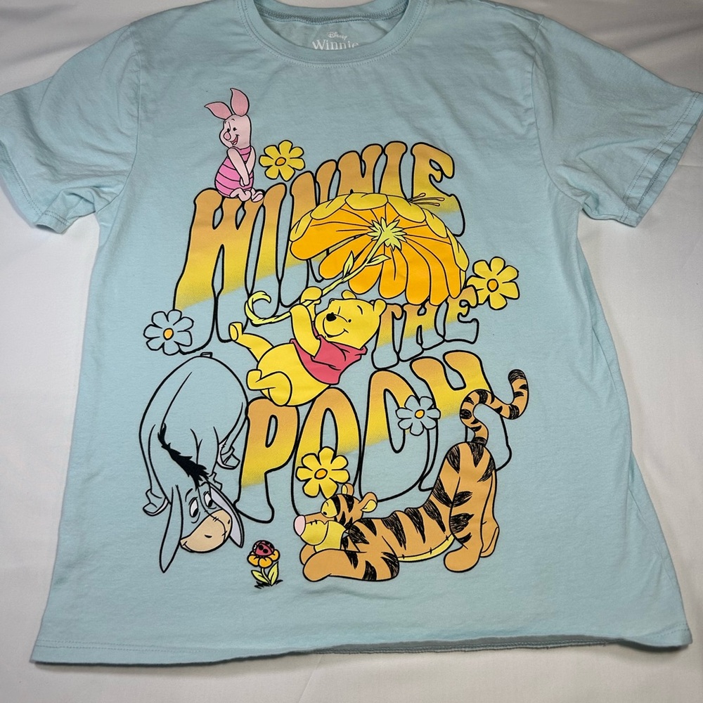 Disney Winnie the Pooh Graphic Tee in Light Blue